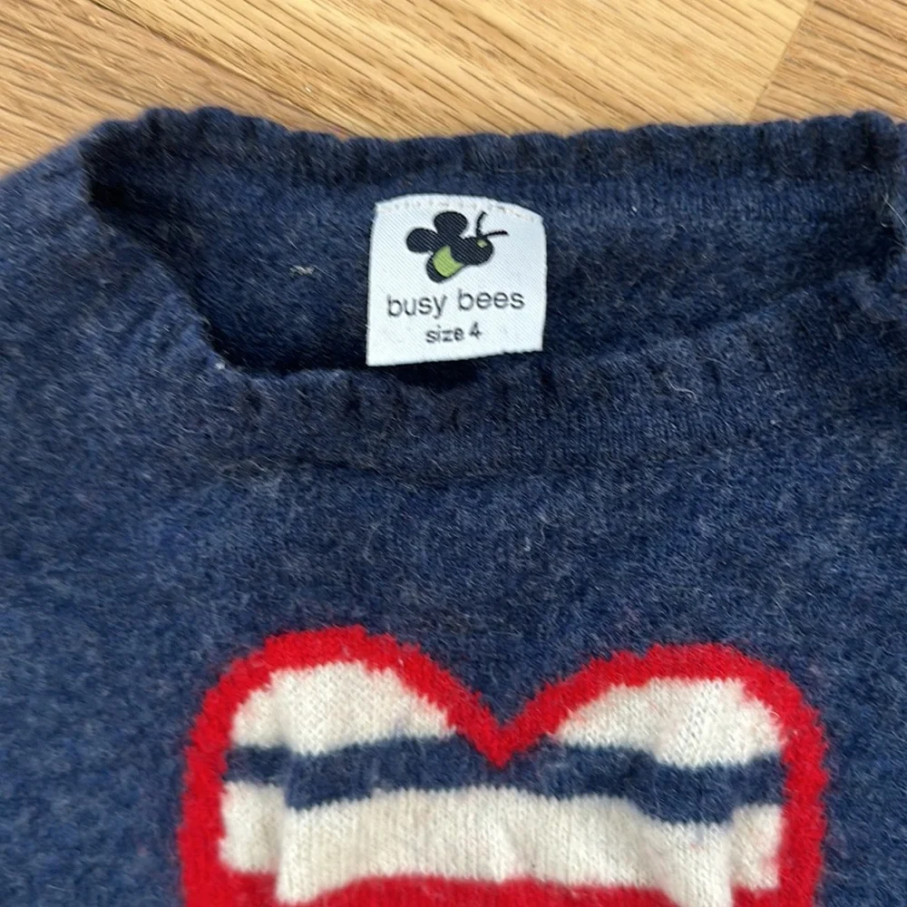 Busy Bees navy with striped heart Cashmere Sweater little girls size 4